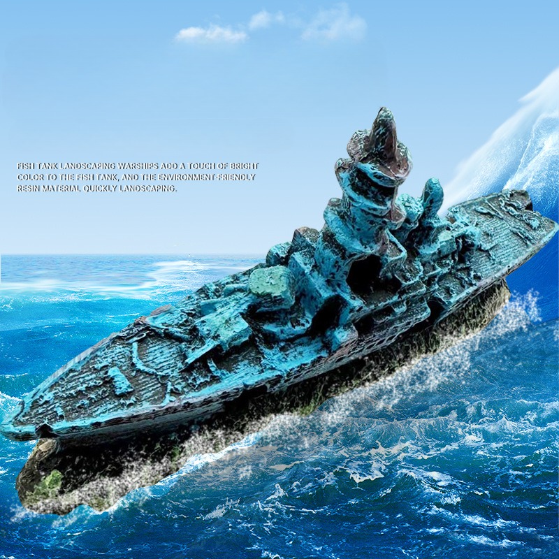 Aquarium Marina - Resin Damaged Navy War Boat Ship