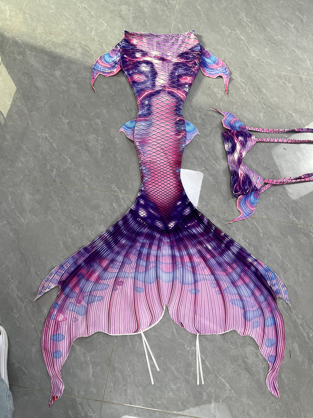 Original Color Mermaid Tail Me - Aquarium & Marine Museum Universiti Malaysia Sabah Kota Kinabalu Sabah Reviews ulasan dan harga